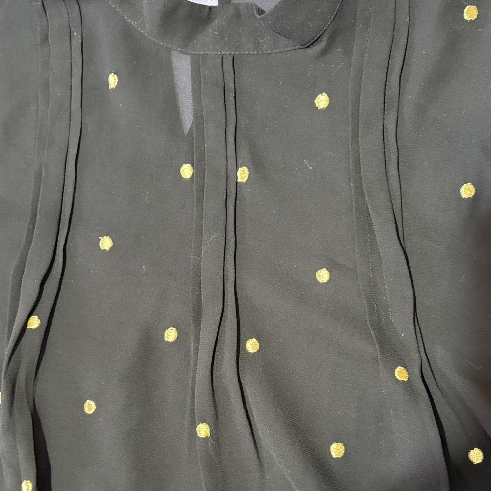 Ann Taylor Black Blouse Size S Gold Studs Front & Sleeves Tie Cuff Keyhole Back - Picture 8 of 13